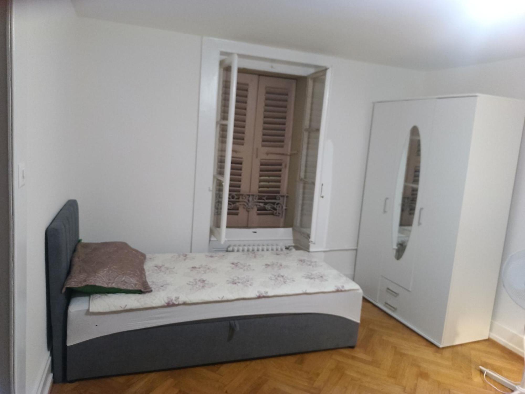 Charming Flat Center And Near The Lake Женева Номер фото
